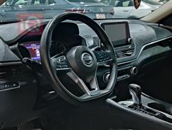 نیسان ئەلتیما